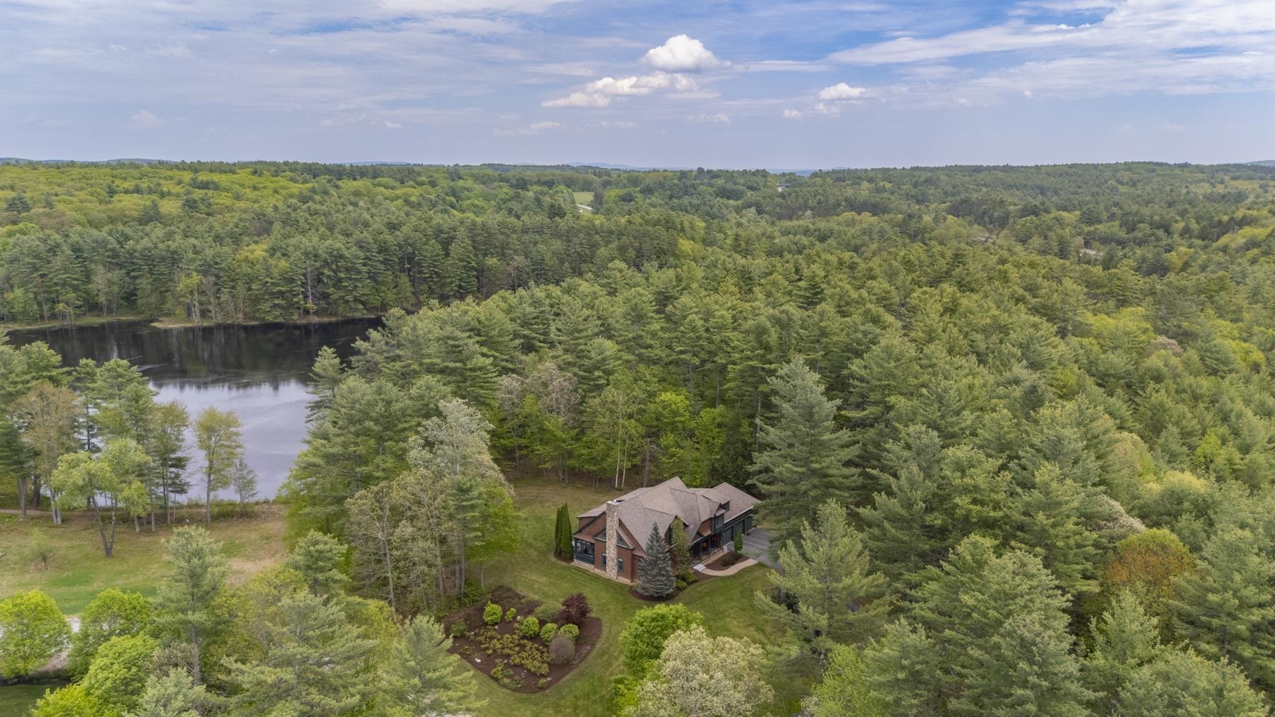 170 Fieldstone Road Hopkinton, NH 03229 - Photo 7 of 60