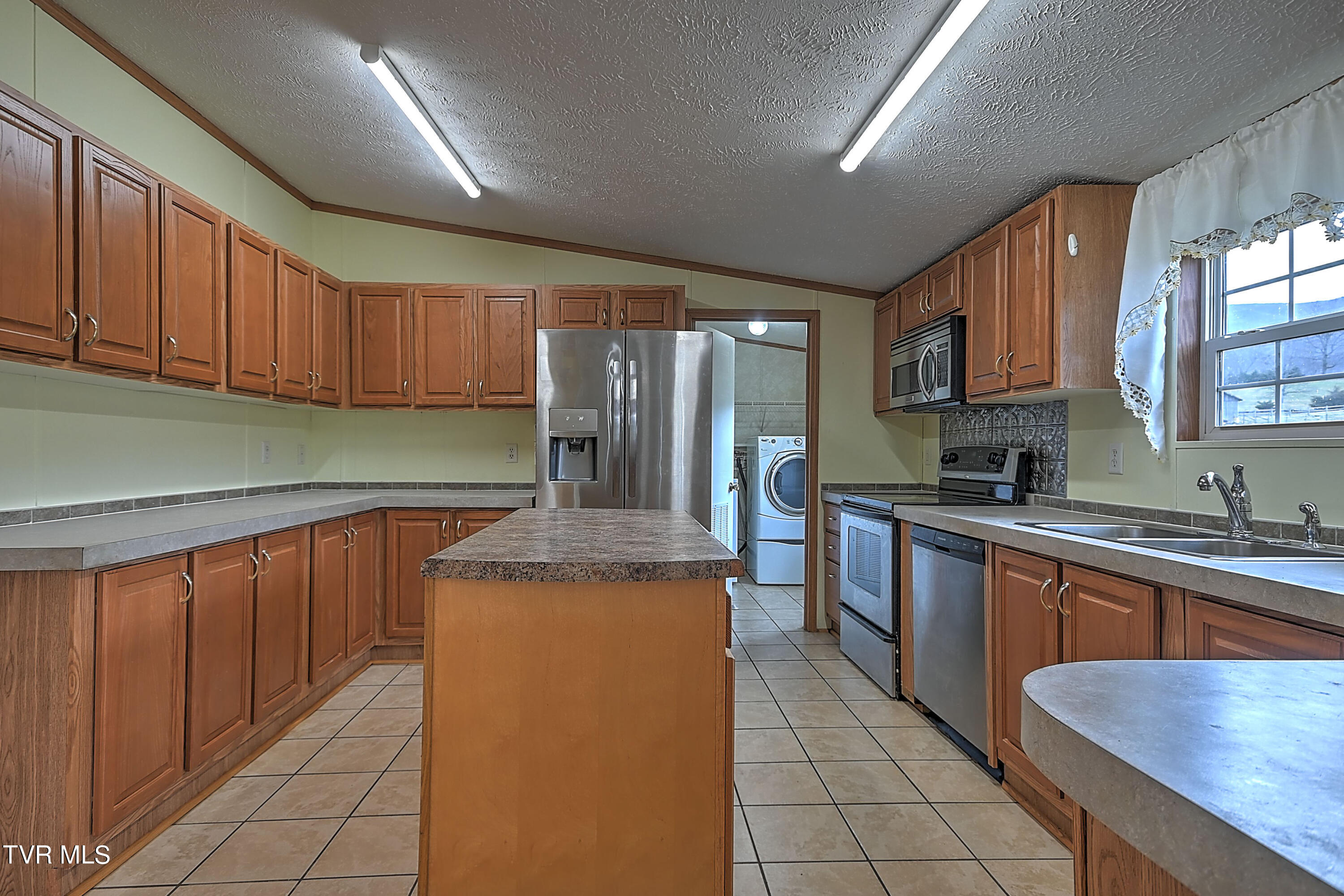 163 Campbell Road Elizabethton, TN 37643 - Photo 18 of 50 163 Campbell JV-27