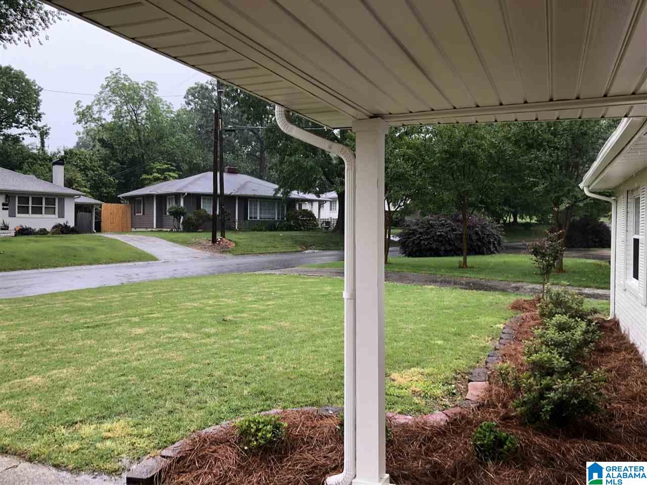 824 57th Street South Birmingham, AL 35212 - Photo 4 of 29