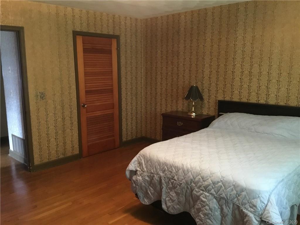 1065 Drag Strip Road Hudson, NC 28638 - Photo 4 of 26 Gallery Image 4