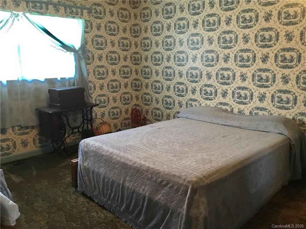 1065 Drag Strip Road Hudson, NC 28638 - Photo 6 of 26 Gallery Image 6