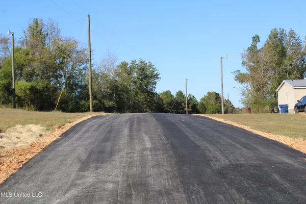 $35,000 | 81 Bull Horn Road, Como, MS 38619