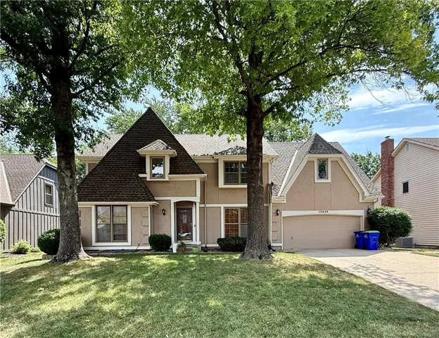 $468,000 | 12229 Carter Street, Overland Park, KS 66213