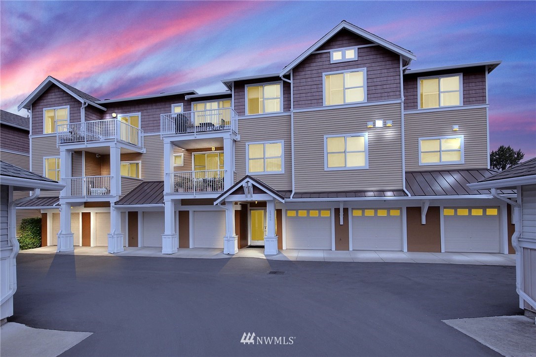 2960 Southwest Raymond Street, Unit 102 Seattle, WA 98126 - Photo 2 of 25