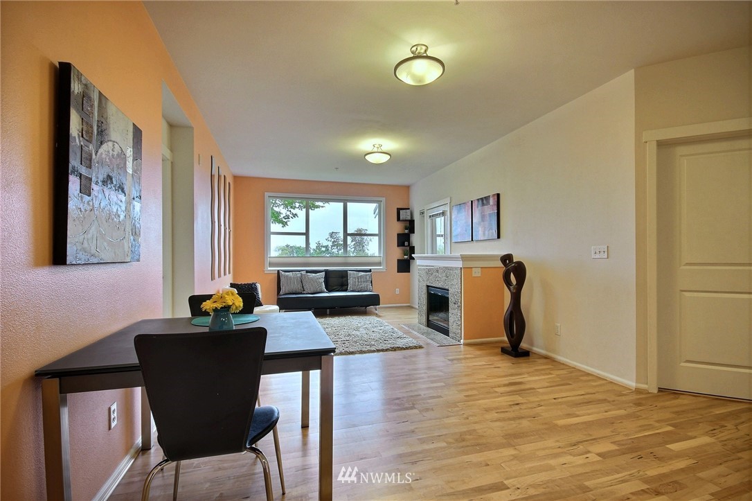 2960 Southwest Raymond Street, Unit 102 Seattle, WA 98126 - Photo 5 of 25