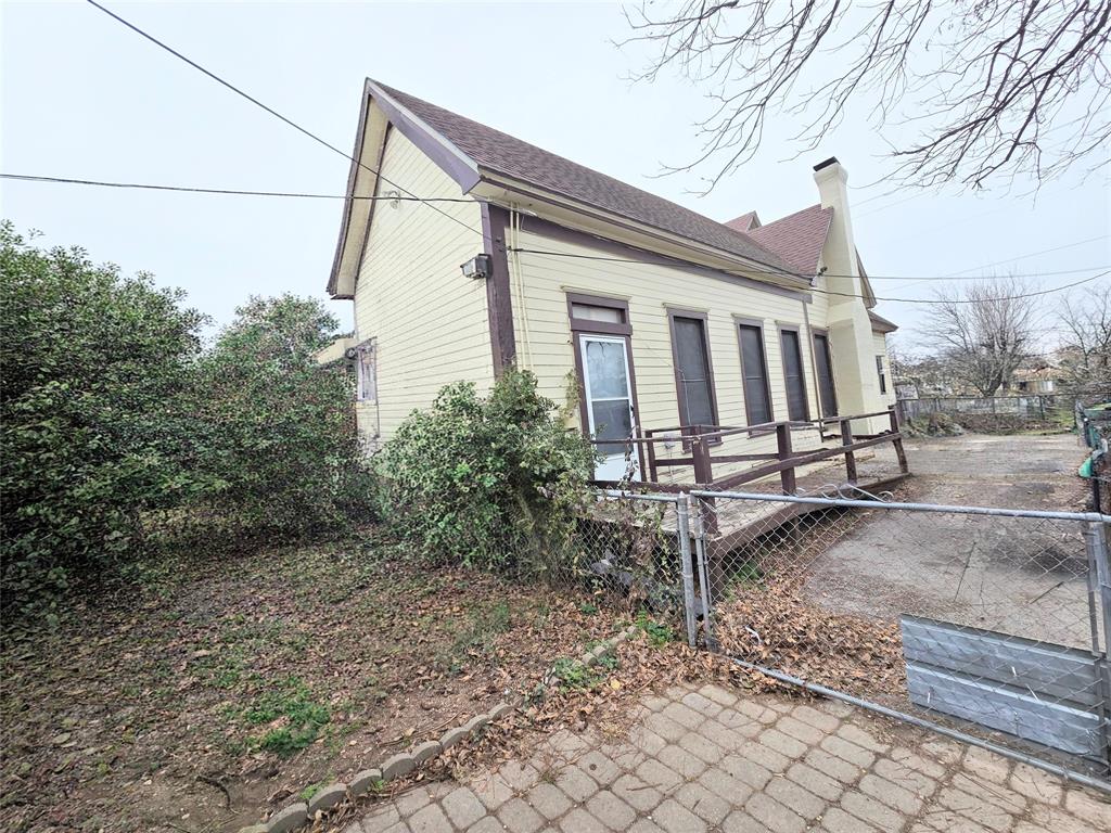 322 Capps1 Street Marlin, TX 76661 - Photo 4 of 34