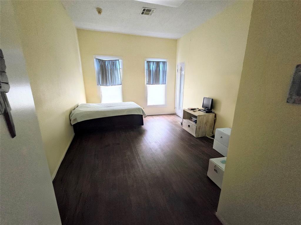 322 Capps1 Street Marlin, TX 76661 - Photo 9 of 34