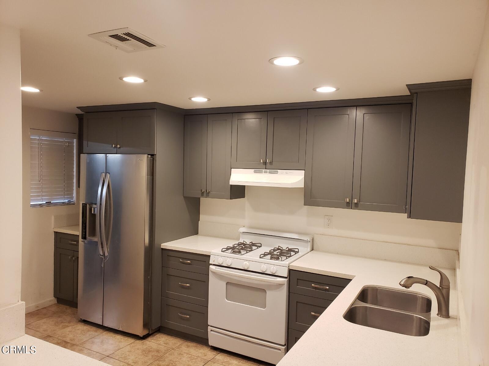 5135 Perkins Road Oxnard, CA 93033 - Photo 2 of 8 Resized-Resized-20220130-093053