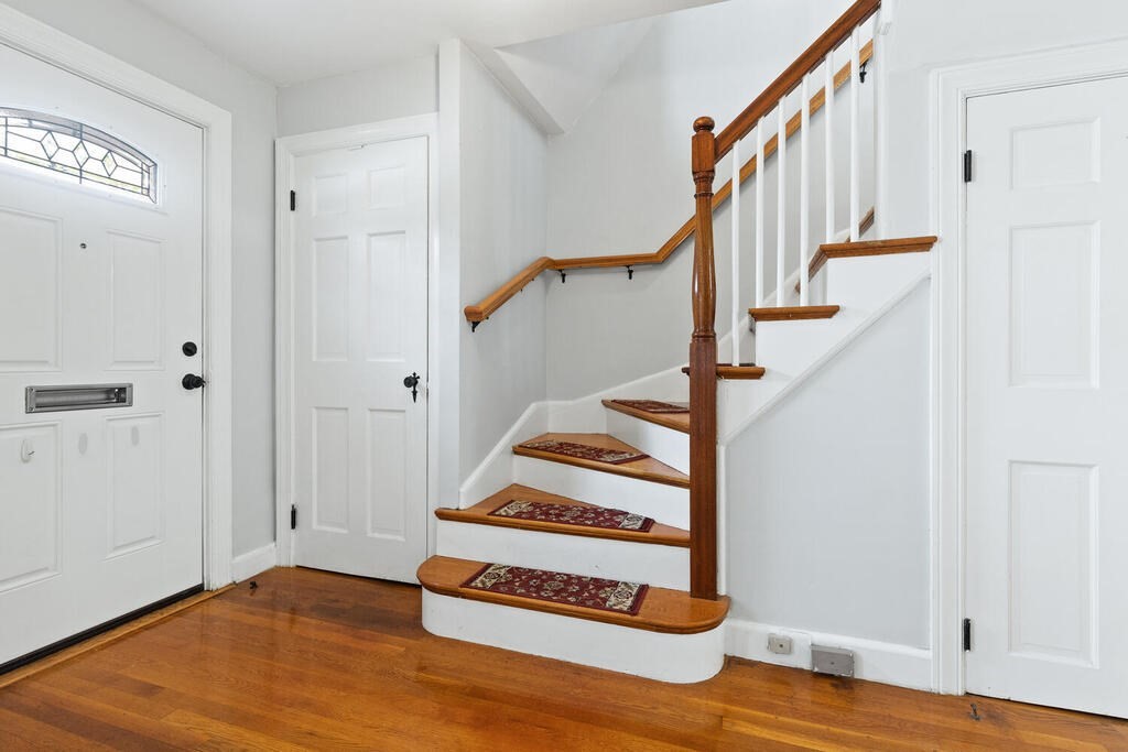 3 Crane Road Milton, MA 02186 - Photo 11 of 42 Gallery Image 11