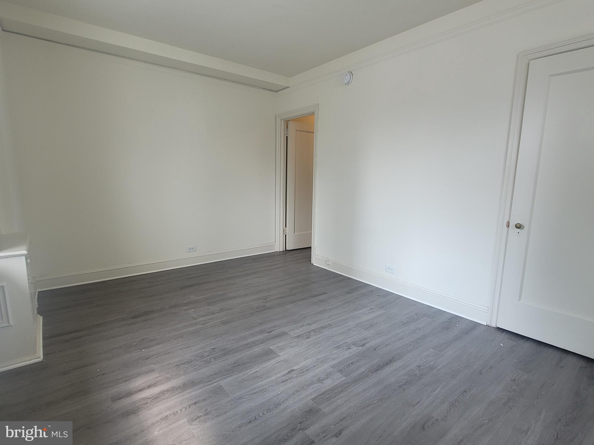 2031 Locust Street, Unit 604 Philadelphia, PA 19103 - Photo 9 of 20