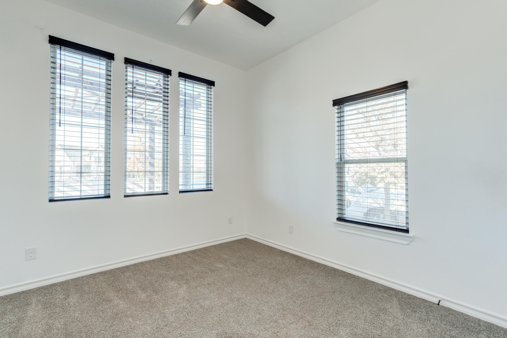 12701 Kenosha Avenue Lubbock, TX 79423 - Photo 44 of 61 an empty room with windows