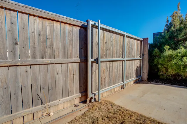 $450,000 | 12701 Kenosha Avenue, Lubbock, TX 79423