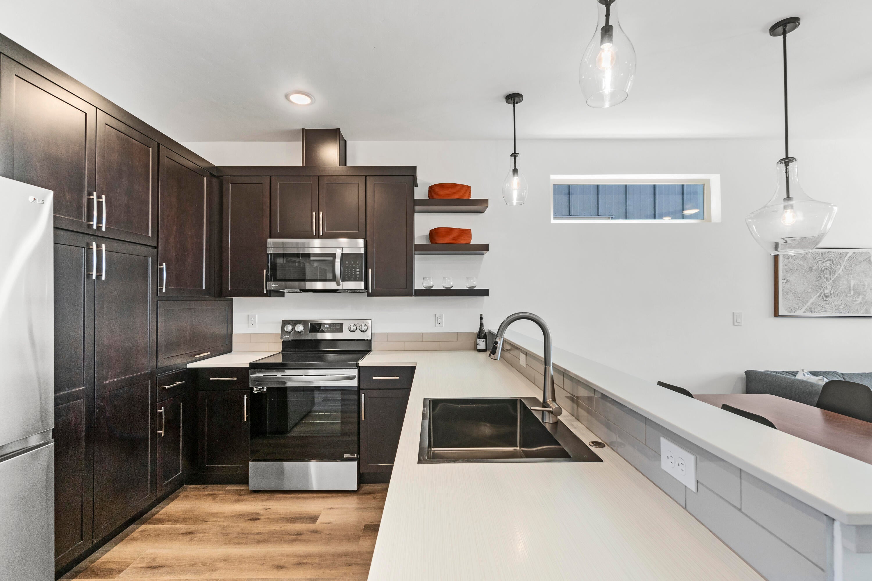 61646 Pettigrew Road, Unit 3 Bend, OR 97702 - Photo 5 of 12 22-print-DSC07432