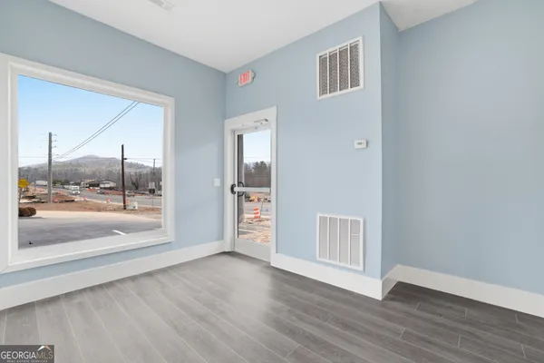 $525,000 | 3 Dillard Sky Lane, Dillard, GA 30537