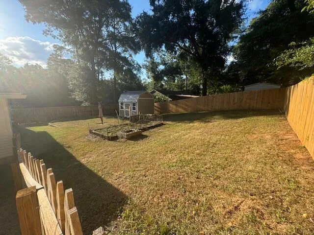 a view of a outdoor space