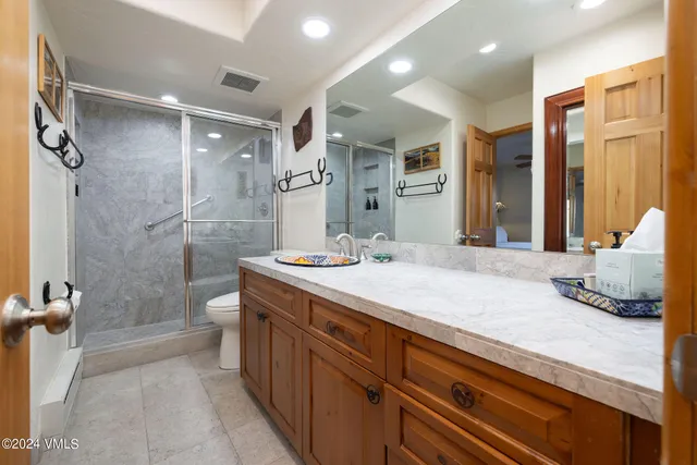 $2,895,000 | 508 East Lionshead Circle, Unit 503, Vail, CO 81657