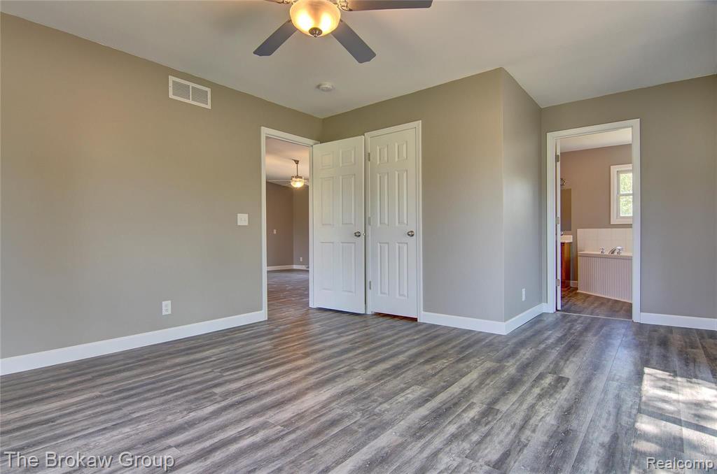 6414 Sheridan Road Flushing, MI 48433 - Photo 19 of 57