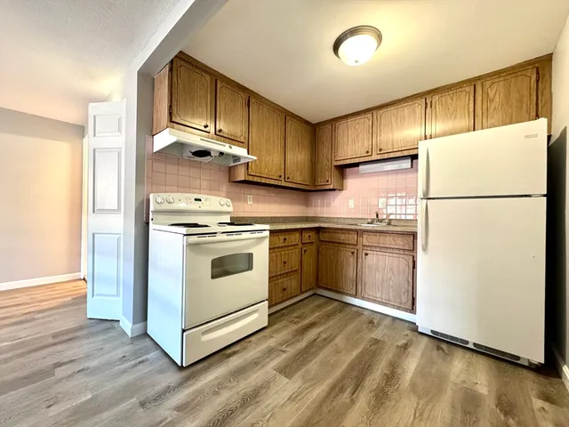 $1,850 | 7 Old Colony Lane, Unit 4, Arlington, MA 02476