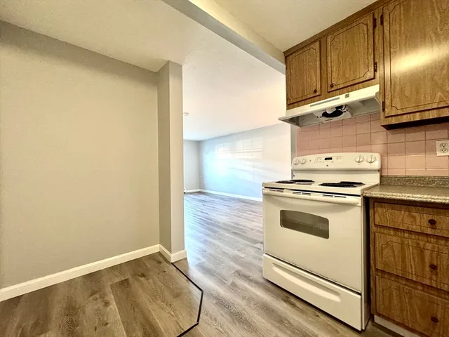 $1,850 | 7 Old Colony Lane, Unit 4, Arlington, MA 02476