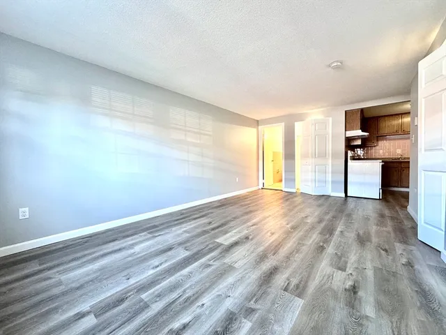 $1,850 | 7 Old Colony Lane, Unit 4, Arlington, MA 02476