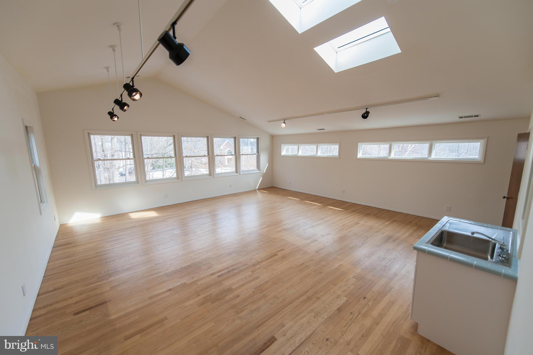 15816 Laughlin Lane Silver Spring, MD 20906 - Photo 13 of 30 Art Studio or In-Law Suite
