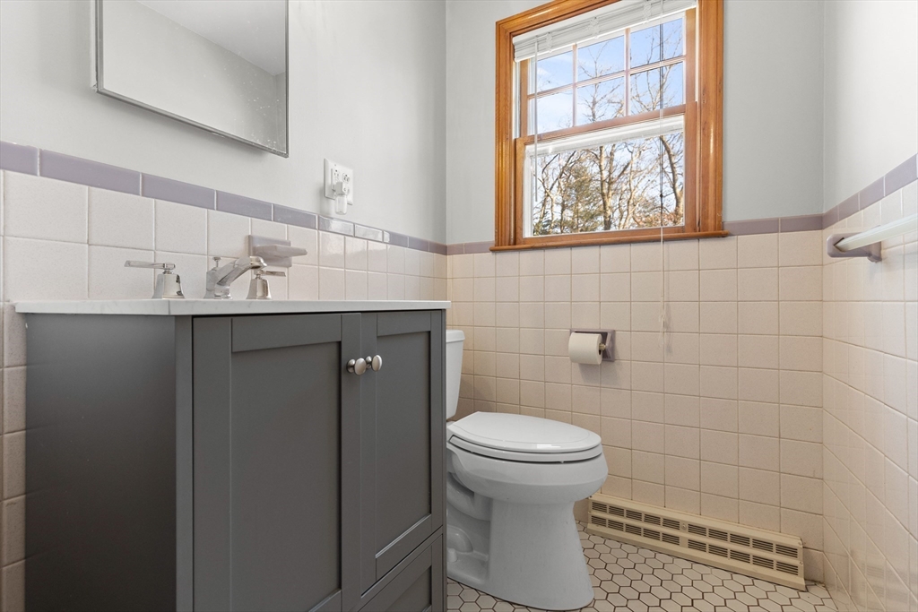 18 Patriot Road Burlington, MA 01803 - Photo 18 of 23 Gallery Image 18