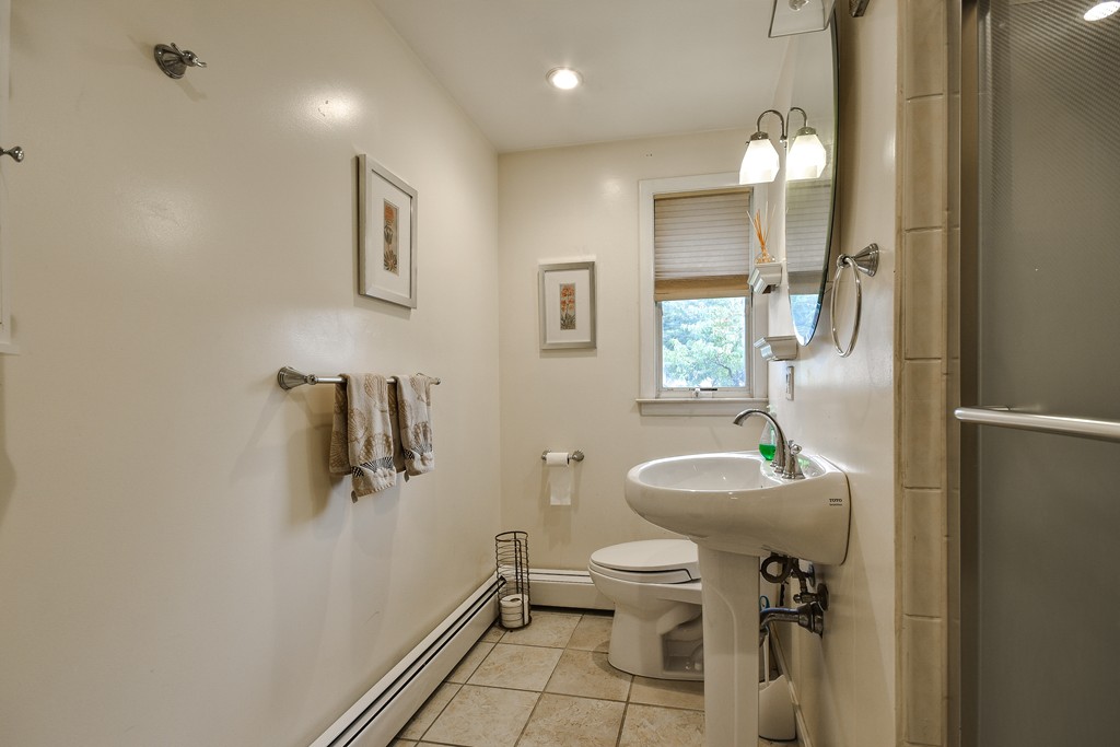 28 Brownlea Road Framingham, MA 01701 - Photo 14 of 20 Gallery Image 14