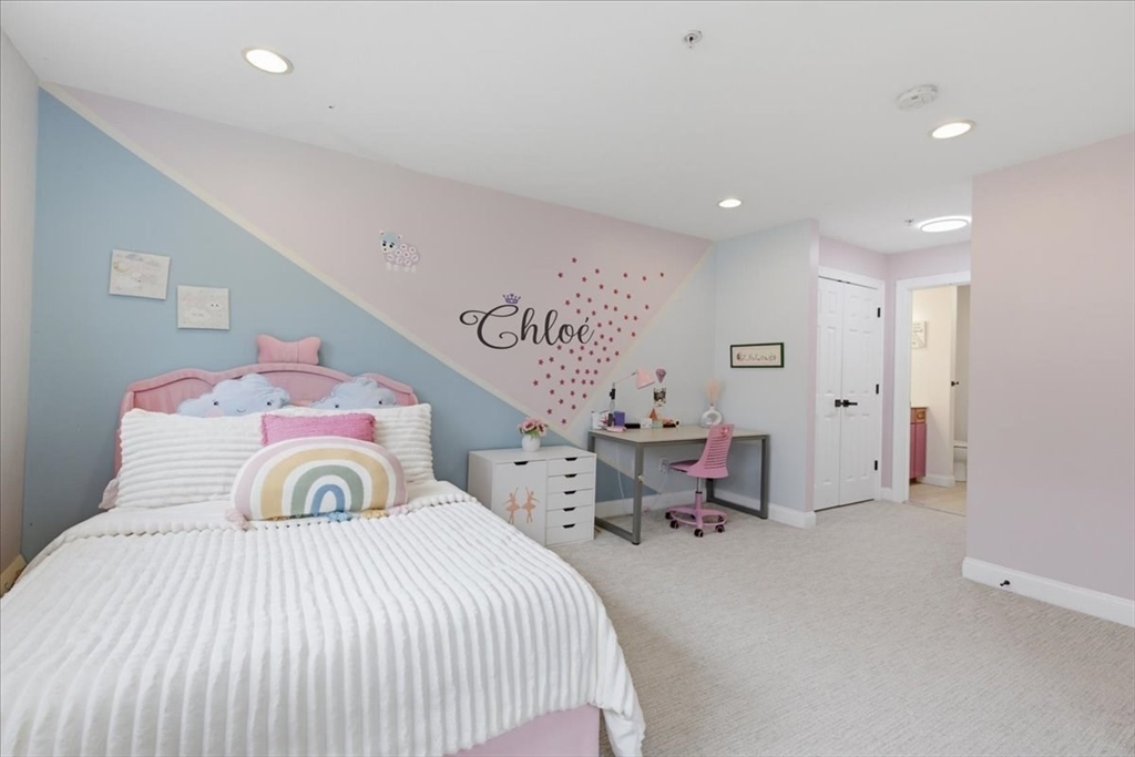 4 Dexter Road, Unit 4 Foxboro, MA 02035 - Photo 14 of 39