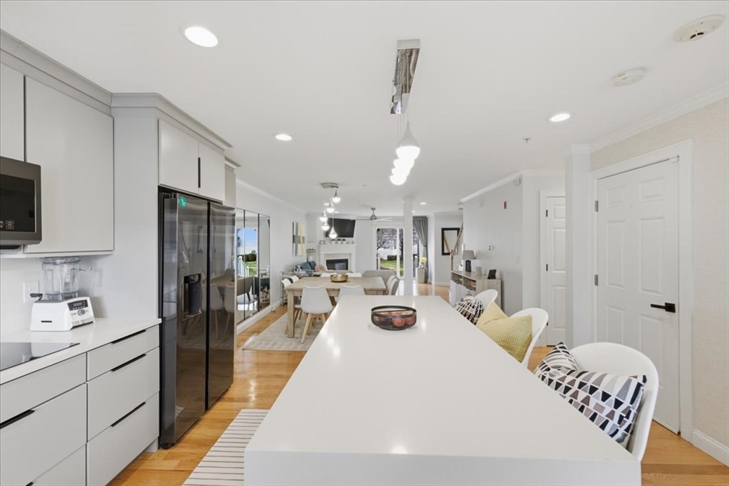 4 Dexter Road, Unit 4 Foxboro, MA 02035 - Photo 6 of 39