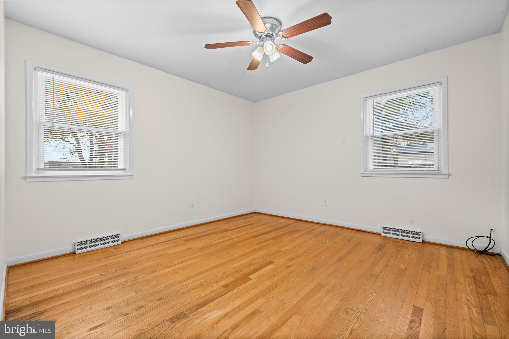 16203 Brandywine Road Brandywine, MD 20613 - Photo 19 of 37 a view of an empty room with a window