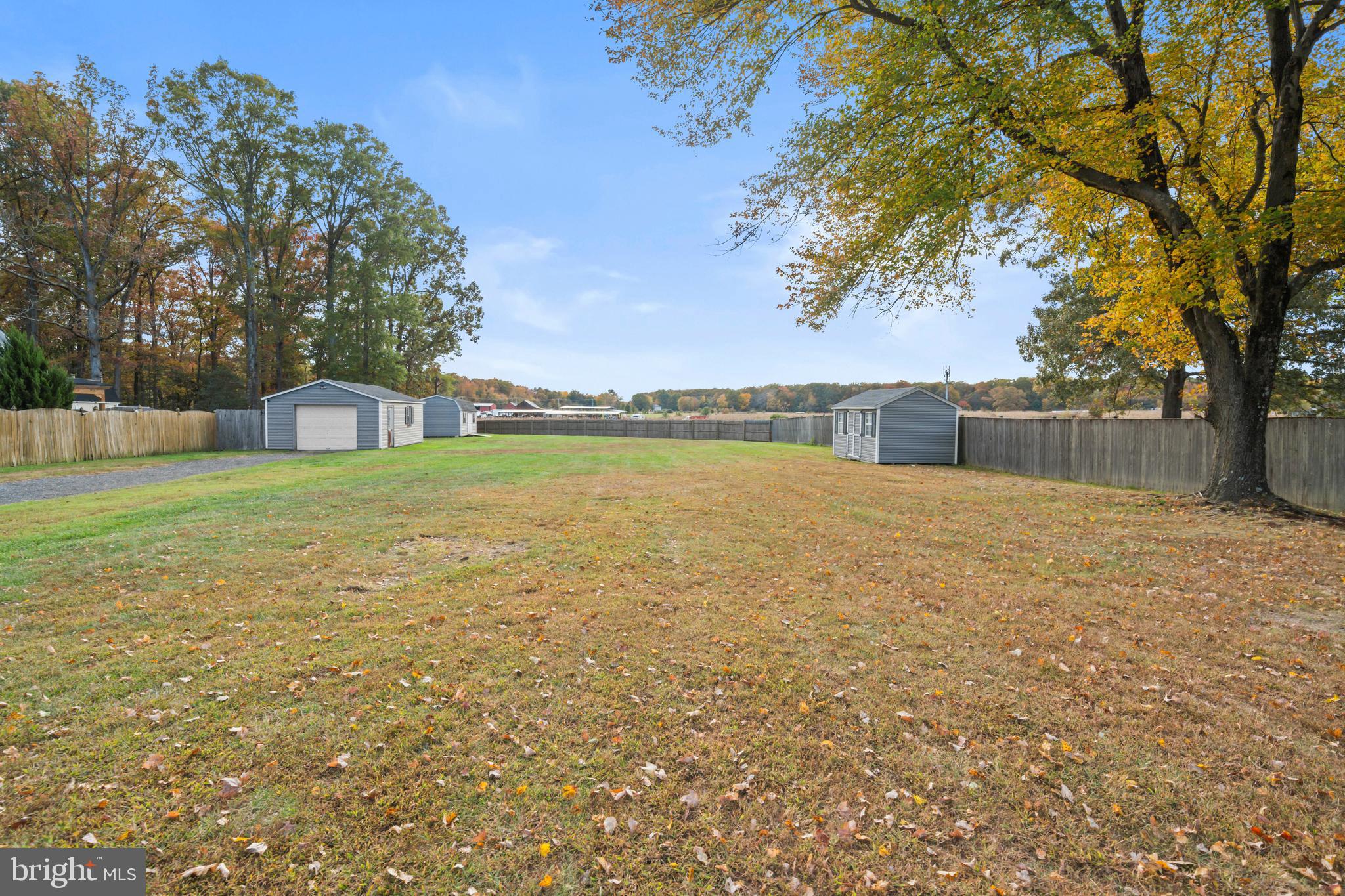 16203 Brandywine Road Brandywine, MD 20613 - Photo 32 of 37 a view of a patio with a yard