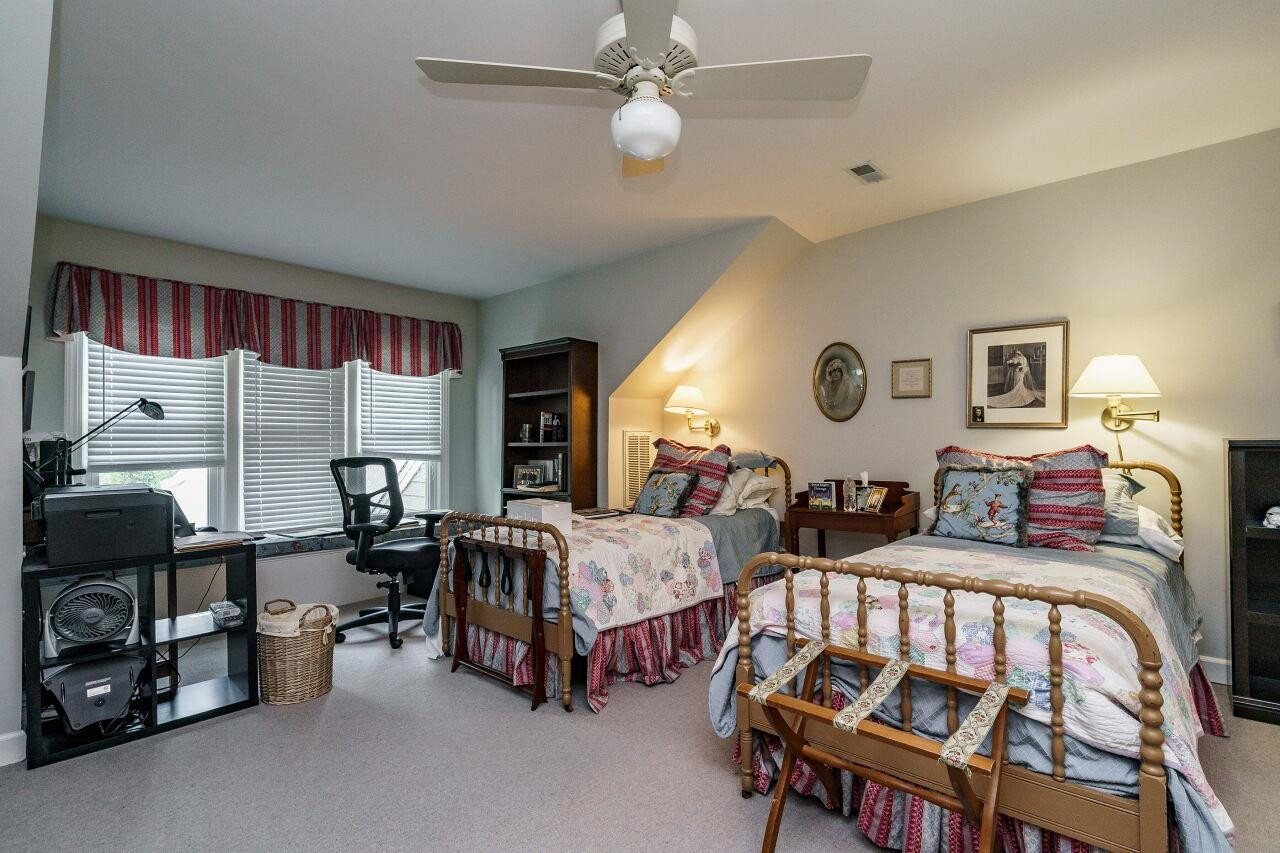 6010 Cobridge Square Raleigh, NC 27609 - Photo 20 of 26 Photo 20