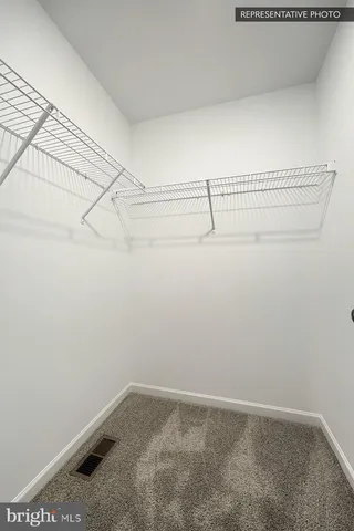 a view of empty room with window