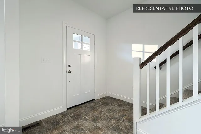 a view of entryway and hall