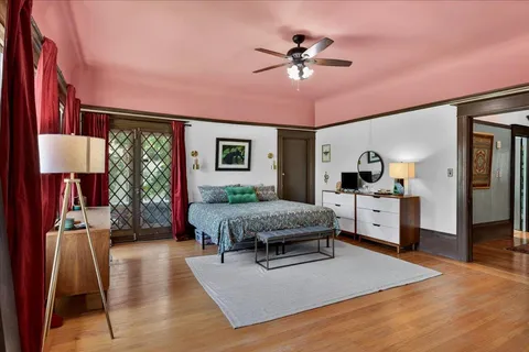 $889,000 | 2301 Capitol Avenue, Sacramento, CA 95816