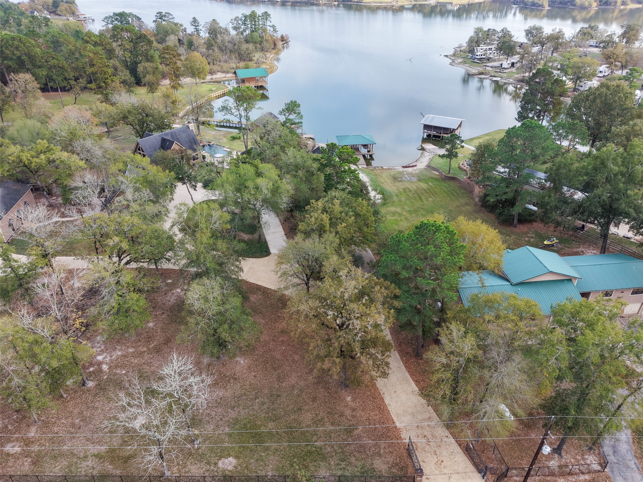 186 Lake Road Huntsville, TX 77320 - Photo 45 of 48 a view of a lake with a lake