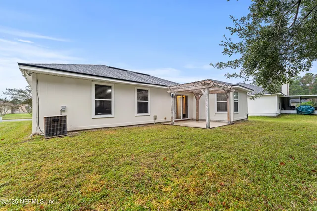 $1,800 | 12239 Plumbridge Lane, Jacksonville, FL 32218