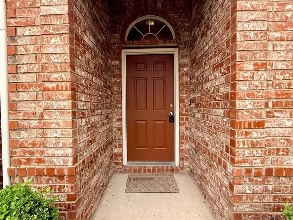 $2,700 | 4501 Aspen Glen Road, Plano, TX 75024
