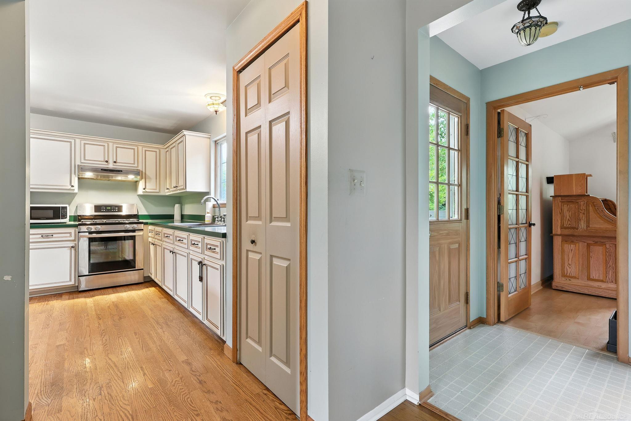 62880 Mound Road Washington, MI 48094 - Photo 13 of 49 50186771-c0e3665f-4479-4b0a-8f44-b4b0204f51cd.JPG