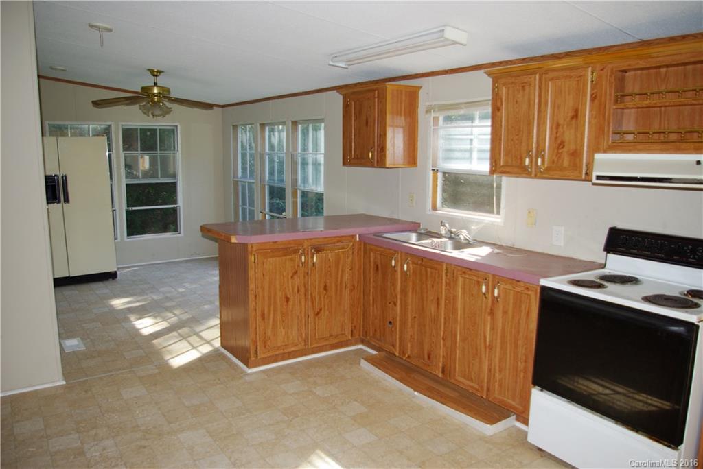 6146 Hightower Road Great Falls, SC 29055 - Photo 14 of 17 Gallery Image 14