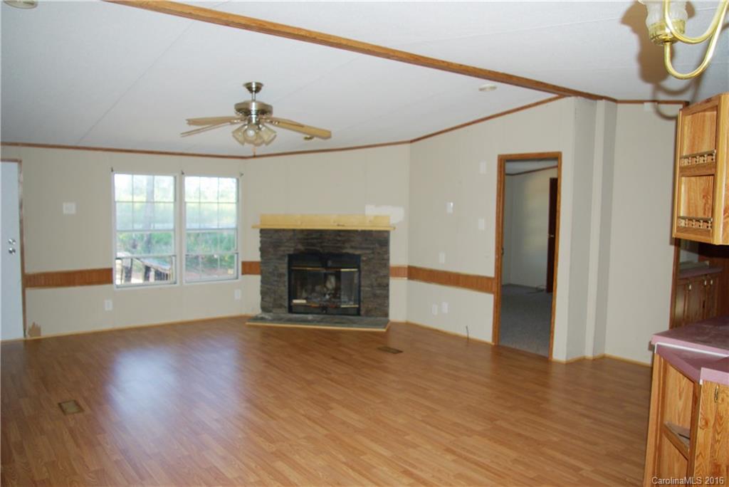 6146 Hightower Road Great Falls, SC 29055 - Photo 3 of 17 Gallery Image 3