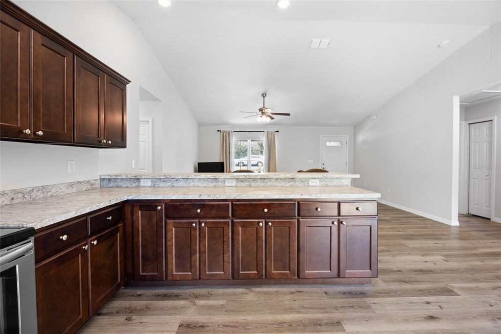 167 Oak Circle Ocala, FL 34472 - Photo 12 of 37