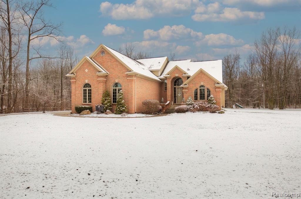 8933 Bordman Road Almont, MI 48003 - Photo 2 of 50 Gallery Image 2