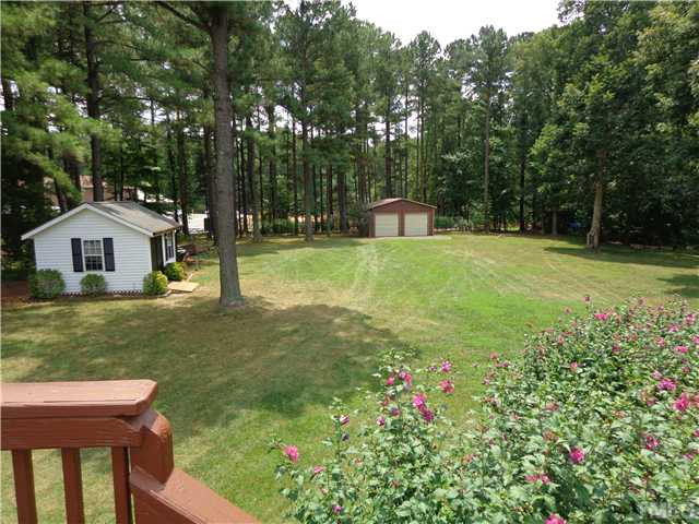 812 Ivanhoe Drive Raleigh, NC 27615 - Photo 23 of 25 Photo 23