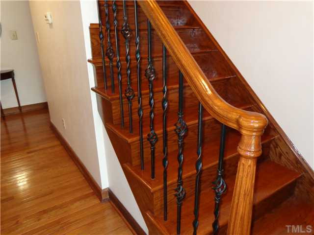 812 Ivanhoe Drive Raleigh, NC 27615 - Photo 3 of 25 Photo 3