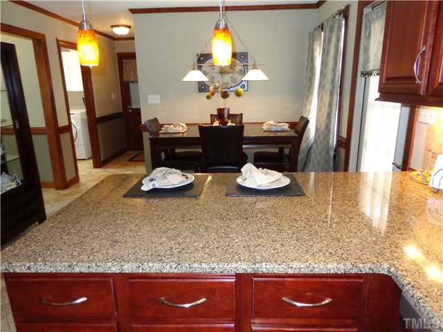812 Ivanhoe Drive Raleigh, NC 27615 - Photo 6 of 25 Photo 6