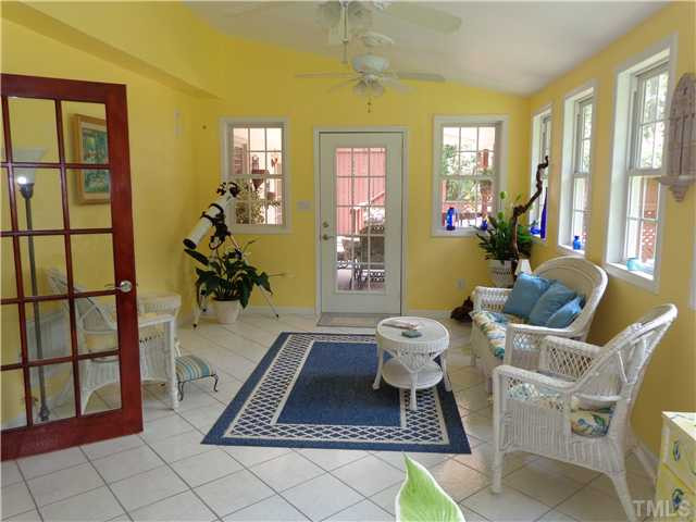 812 Ivanhoe Drive Raleigh, NC 27615 - Photo 9 of 25 Photo 9