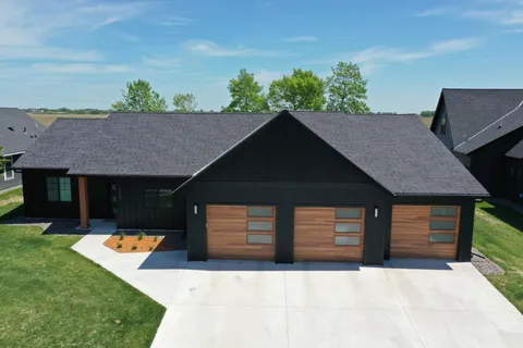 $699,900 | 12989 134th Avenue Northeast, Spicer, MN 56288