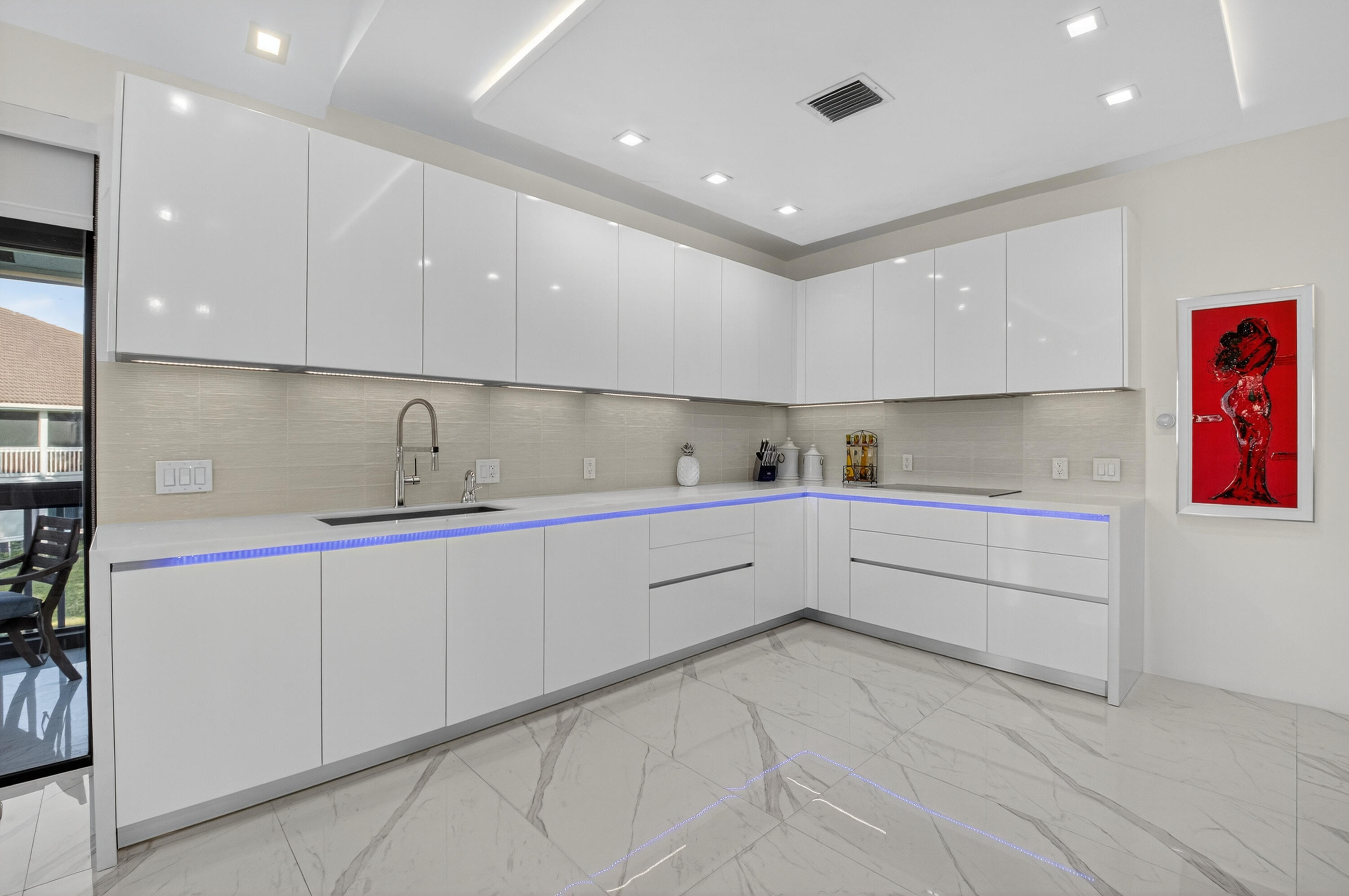 19297 Sabal Lake Drive, Unit 5072 Boca Raton, FL 33434 - Photo 13 of 59 KITCHEN