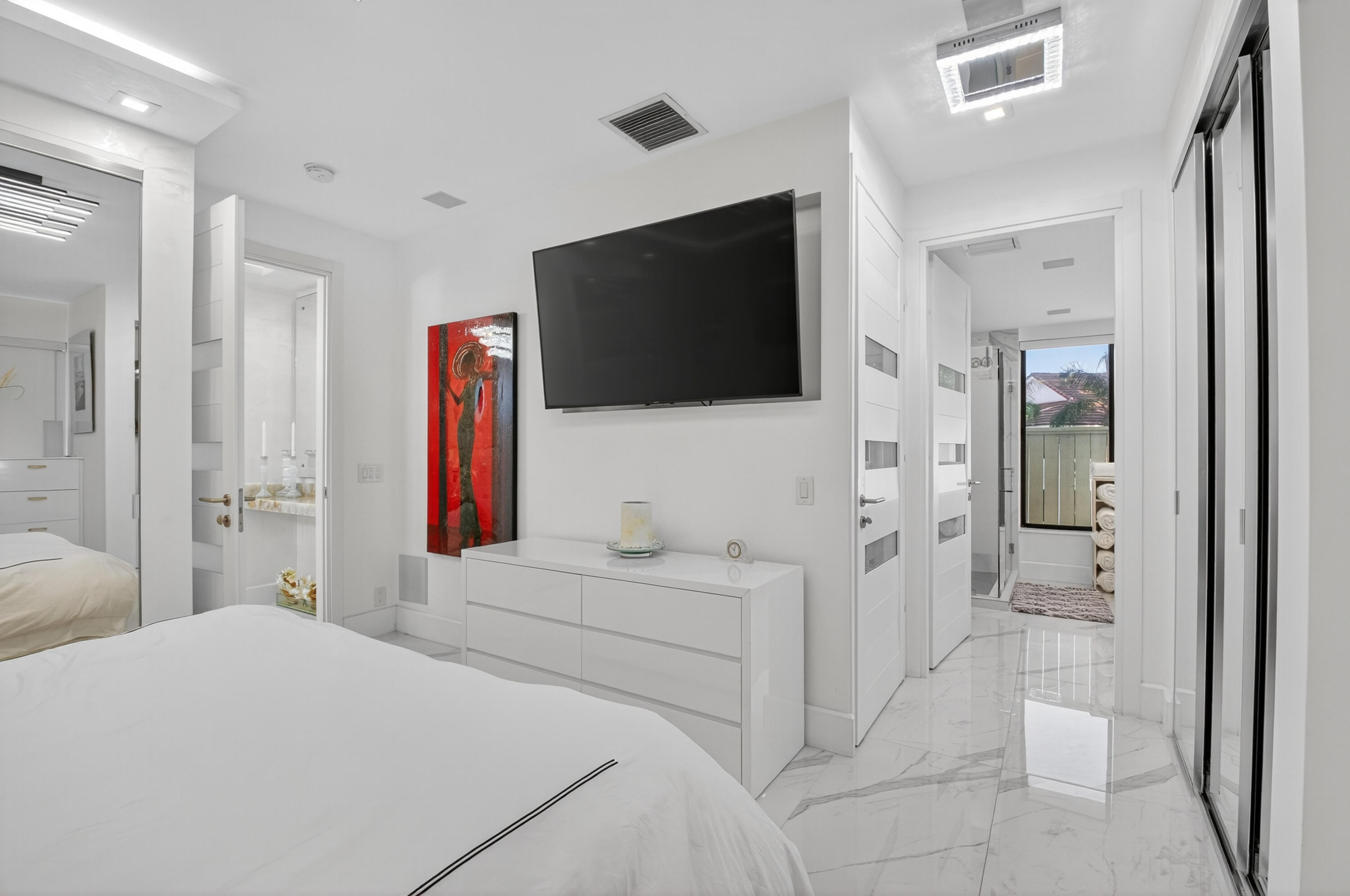 19297 Sabal Lake Drive, Unit 5072 Boca Raton, FL 33434 - Photo 18 of 59 PRIMARY BEDROOM